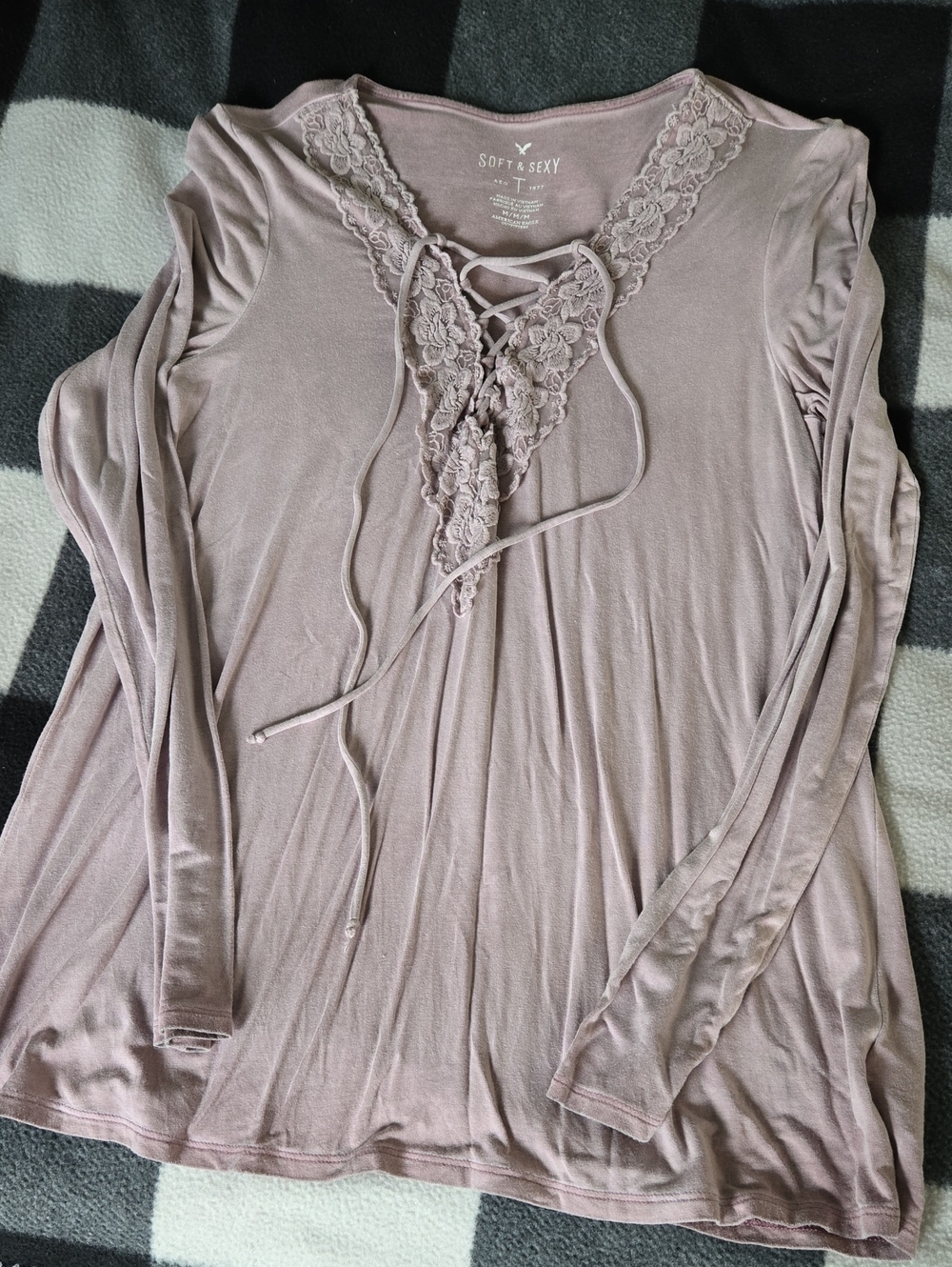 American Eagle Lace Trim Vneck Top